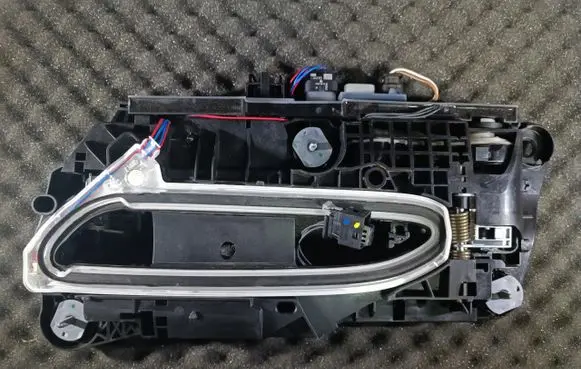 Mercedes-Benz S W223 Front door exterior handle/bracket A0997608903