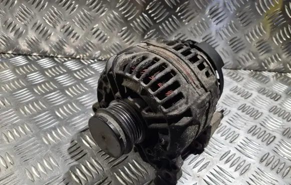 Audi A4 S4 B6 8E 8H Generator/alternator