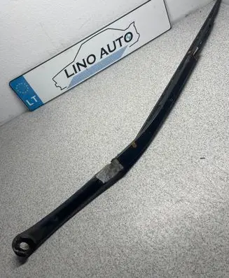 BMW 5 E39 Front wiper blade arm 8209879