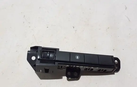 Nissan X-Trail T33 Other switches/knobs/shifts 681066RB0A