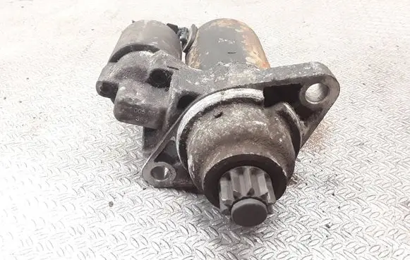 Audi A3 S3 8P Starter motor 1005831365