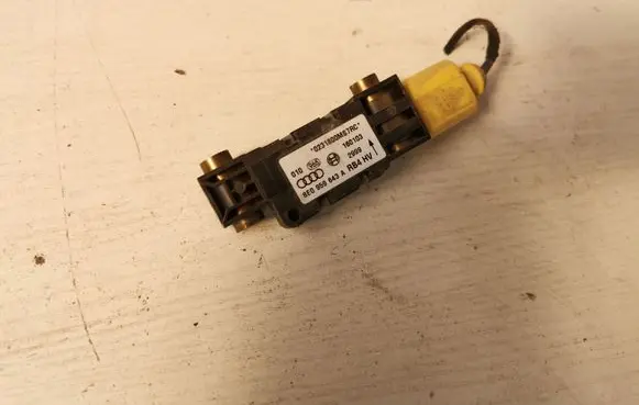 Audi A6 S6 C5 4B Airbag deployment crash/impact sensor 8E0959643A