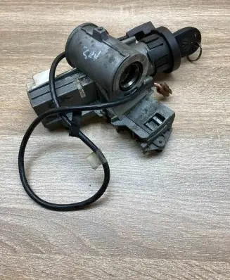 Ford Galaxy Ignition lock 95VW15607BC P012106 WithKey