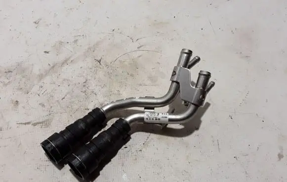 Brake vacuum hose/pipe