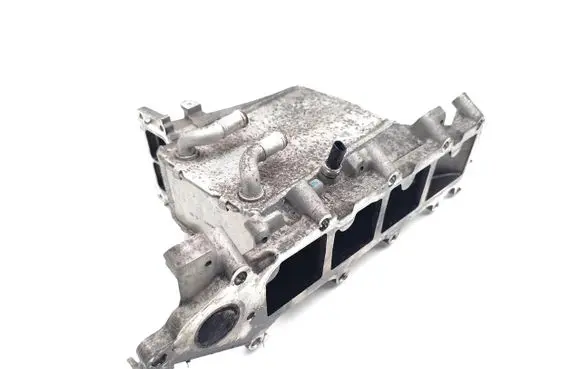 Volkswagen Golf Cross Intake manifold 04L129766H
