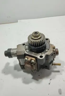 Nissan Qashqai Fuel injection high pressure pump 0445010170 3334419 8200804288