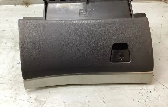 Volvo XC90 Glove box 3409421 1264 39856221
