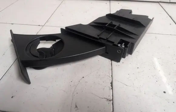 BMW 5 E60 E61 Cup holder 7063409 4670000