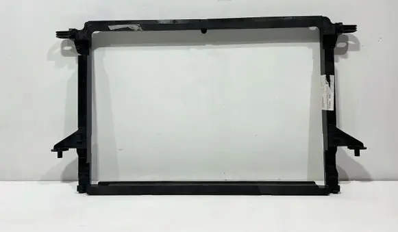 Audi e-tron Front piece kit 4KE121360G