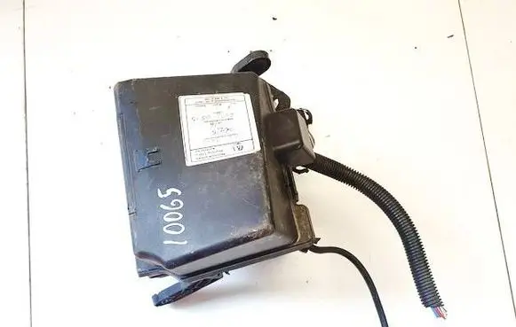 Peugeot 206 Fuse box set 9650124380