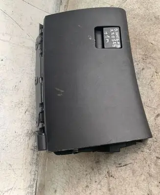 Opel Insignia A Glove box