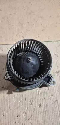 Iveco Daily 35 - 40.10 Heater fan/blower 5M8626100 5M8626300