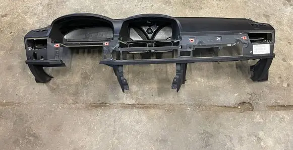 BMW 7 E65 E66 Dashboard 64228223589 11460914 701822644