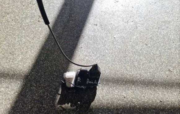 Peugeot 307 Front door lock