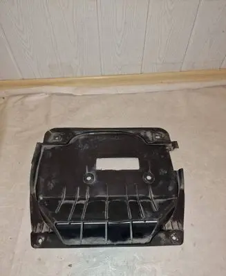 Porsche Macan (95B) Gearbox bottom protection 95B825370