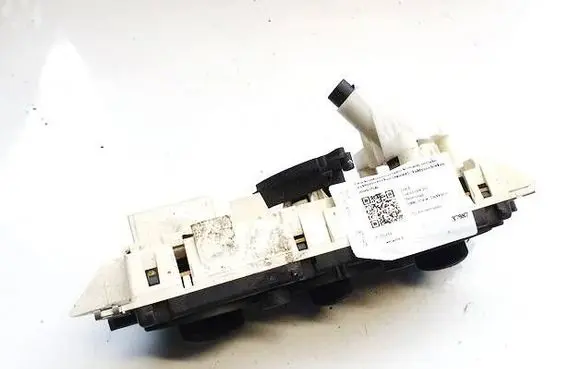 Ford Focus Climate control unit 69607003