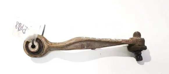 Volkswagen PASSAT B5 Front lower control arm/wishbone