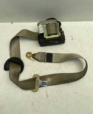 Skoda Superb B5 (3U) Front seatbelt 5013789 3B2857706C 110203