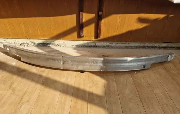 Tesla Model 3 Front bumper cross member 110466799J