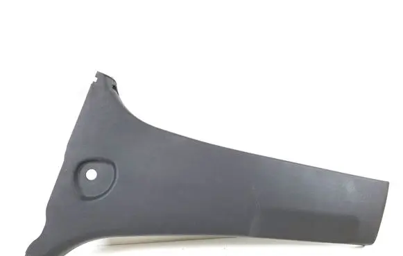 (B) pillar trim (bottom)