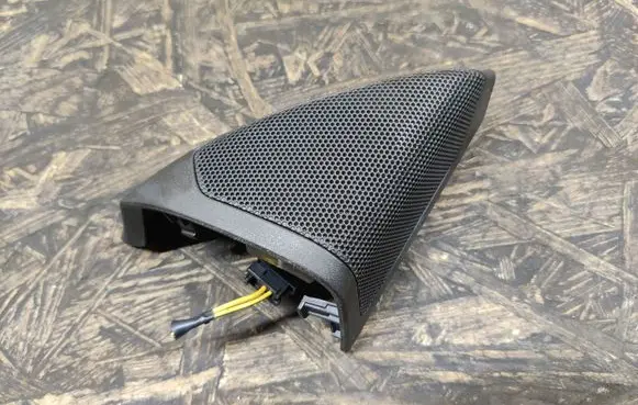 Opel Insignia A Front door high frequency speaker 13240950