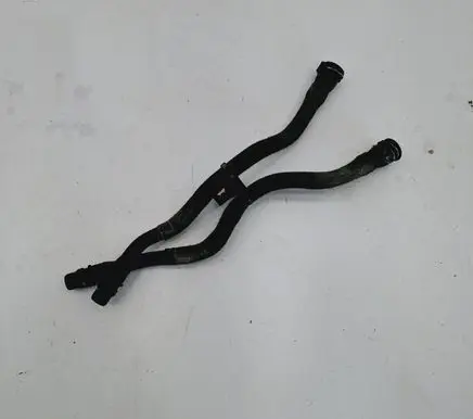 Peugeot 3008 II Engine coolant pipe/hose
