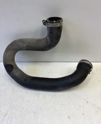 Intercooler hose/pipe