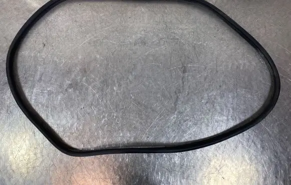 KIA Sorento IV Front door rubber seal