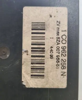 Volkswagen PASSAT B5 Other control units/modules 1C0962258N 5ZA00795651