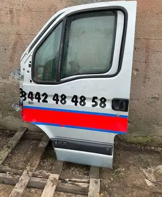 Renault Master II Front door