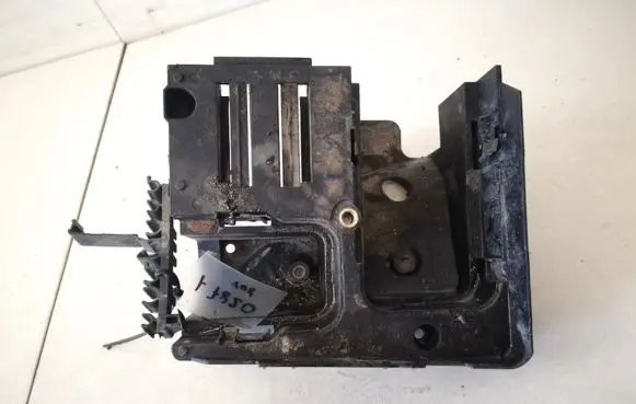 Skoda Octavia Mk2 (1Z) Fuse box cover 1k0907361b
