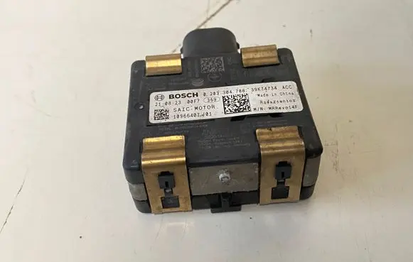 Distronic sensor radar