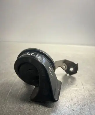 Seat Leon (1M) Horn signal 7P5951101B