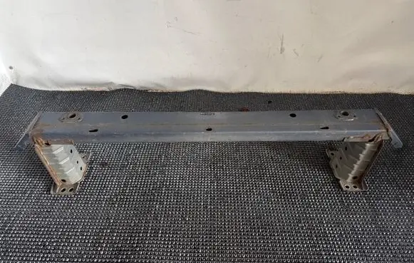 Toyota Avensis T270 Front bumper cross member 5202105051