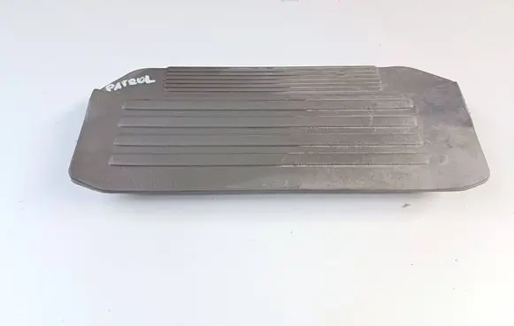 Nissan Patrol Y61 Rear sill trim cover 76954VB000