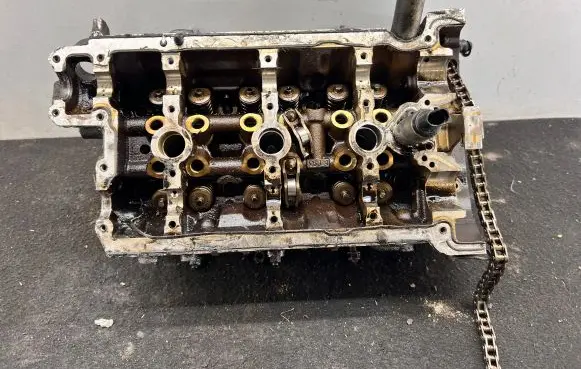 Audi A6 S6 C6 4F Engine head 06E103373L