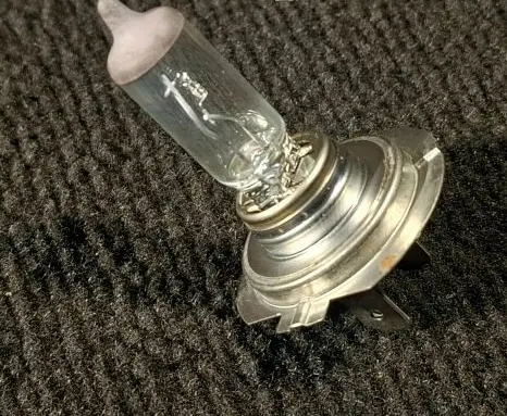 Volvo S80 Headlight/headlamp bulb 