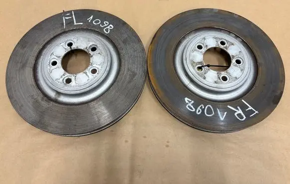 Jaguar XF X250 Front brake disc BDC587530