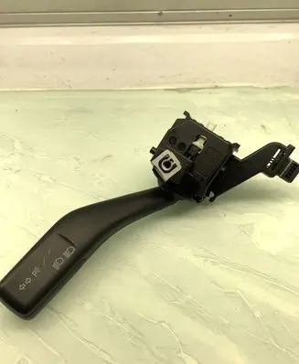 Volkswagen Golf V Indicator stalk 1K0953513