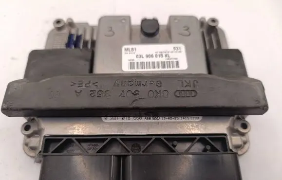 Audi A5 8T 8F Engine control unit/module 03L906018KL 10521755