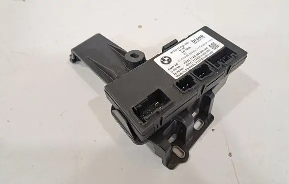 BMW iX Tailgate/trunk control unit/module 5A74B09 5B529E3