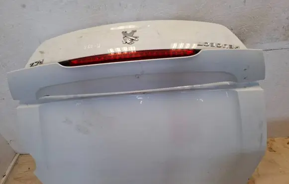 Peugeot RCZ Tailgate/trunk/boot lid
