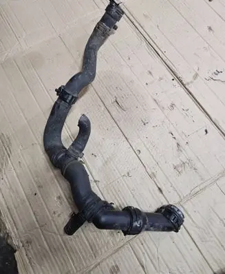 Audi A4 S4 B8 8K Engine coolant pipe/hose 8k0122055b