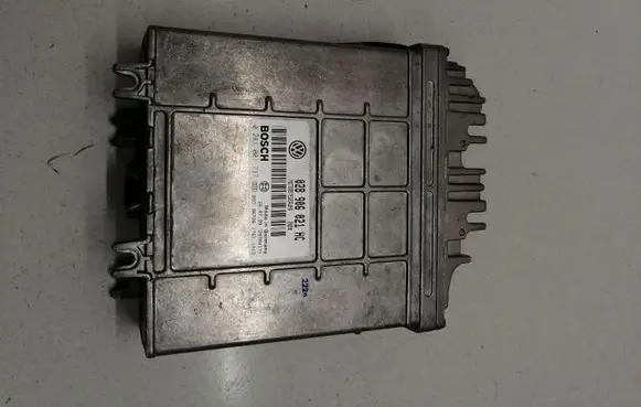 Ford Galaxy Engine control unit/module 028906021HC
