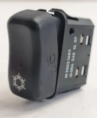 Mercedes-Benz Vito Viano W638 Air conditioning (A/C) switch 0045451607 32031403