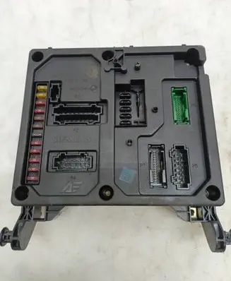 Volkswagen Sharan Fuse module 7M0962258D 14B205AB S108145100D