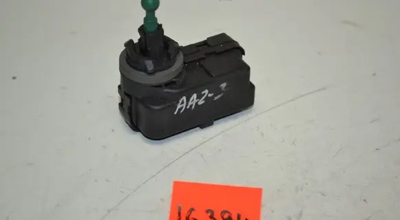 Audi A2 Headlight level adjustment motor 1J0941295B 1J0941295F