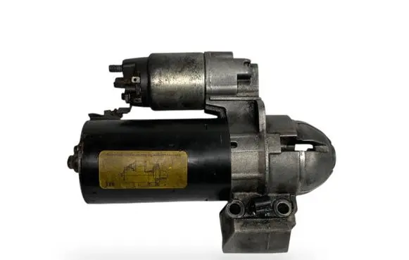 BMW 7 F01 F02 F03 F04 Starter motor 7801203 12417801203 0001115069