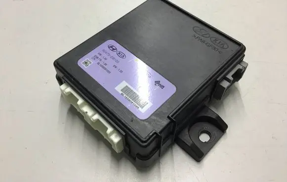 KIA Sportage Tailgate/trunk control unit/module 95470D9100