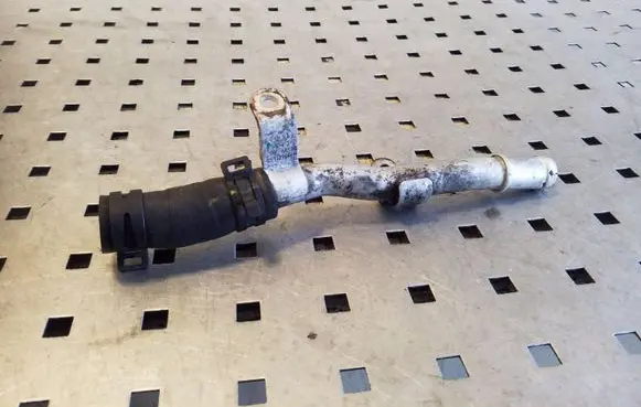 Audi A8 S8 D4 4H Engine coolant pipe/hose 059121542H